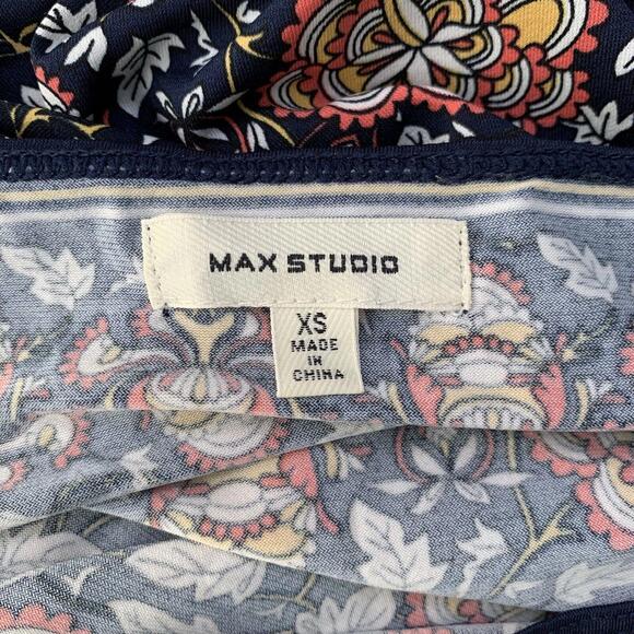 Max Studio - Navy blue floral short sleeve bateau neck stretch sheath dress, XS - Picture 5 of 6